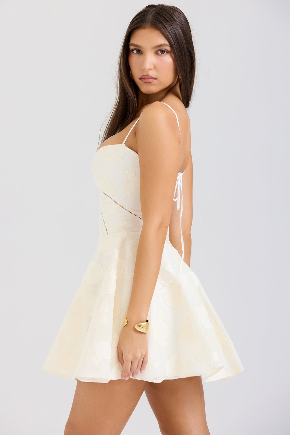 Serenita-Vintage Cream Floral Mini Dress