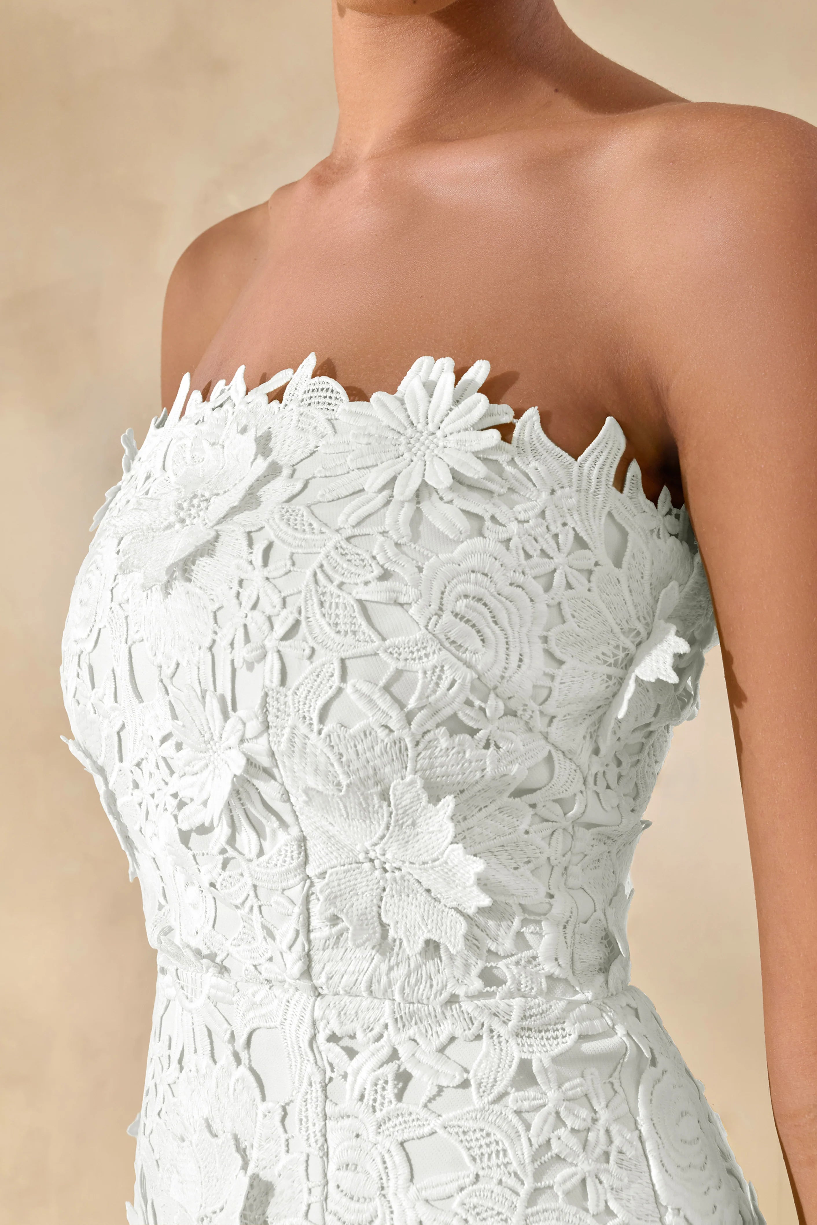 Gracie | White Lace Bandeau Maxi Dress