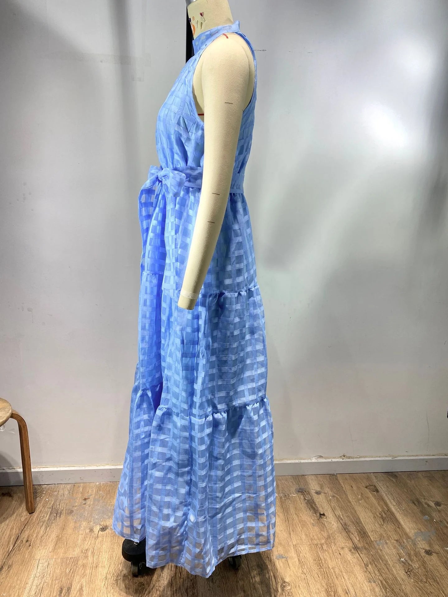 2023 Fashion Trends | Hot Pink Halter Retro Maxi Summer Dress